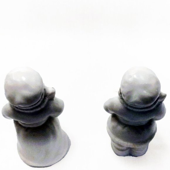 Vintage World Bazaars-Crown Accents 5 Piece Caroler Porcelain Set with Box - Picture 5 of 15